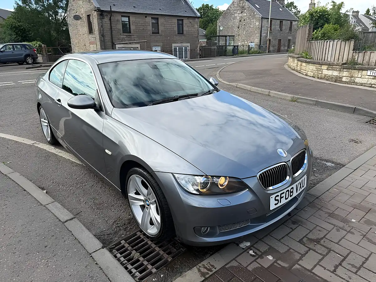 Used 2008 BMW 3 Series Se Grey - Interior and Exterior details 4