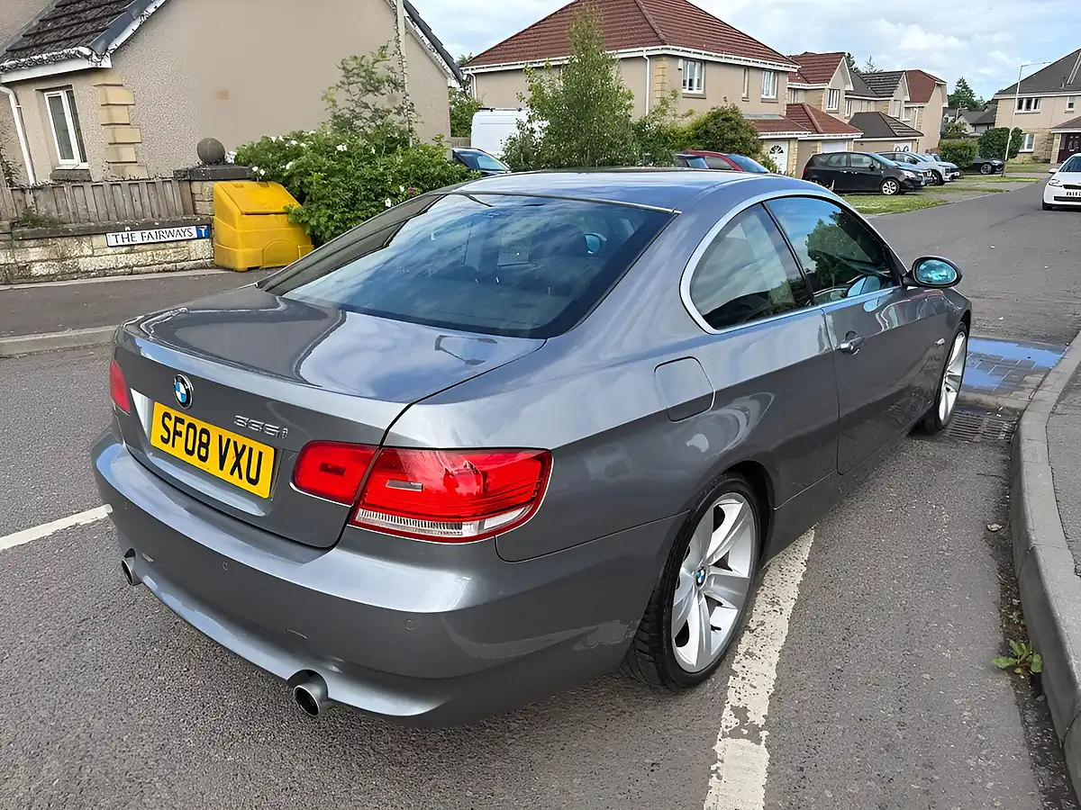 Used 2008 BMW 3 Series Se Grey - Interior and Exterior details 5