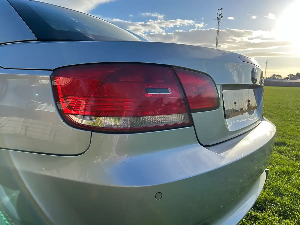 Used 2008 BMW 3 Series Se Titanium Silver - Interior and Exterior details 13
