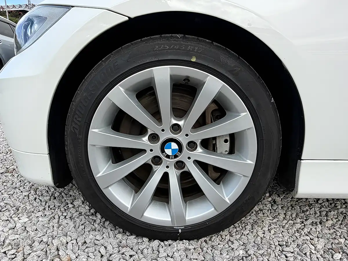 Used 2008 BMW 3 Series Se White - Interior and Exterior details 20