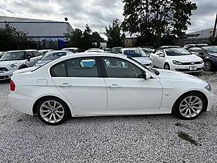 Used 2008 BMW 3 Series Se White - Interior and Exterior details 5
