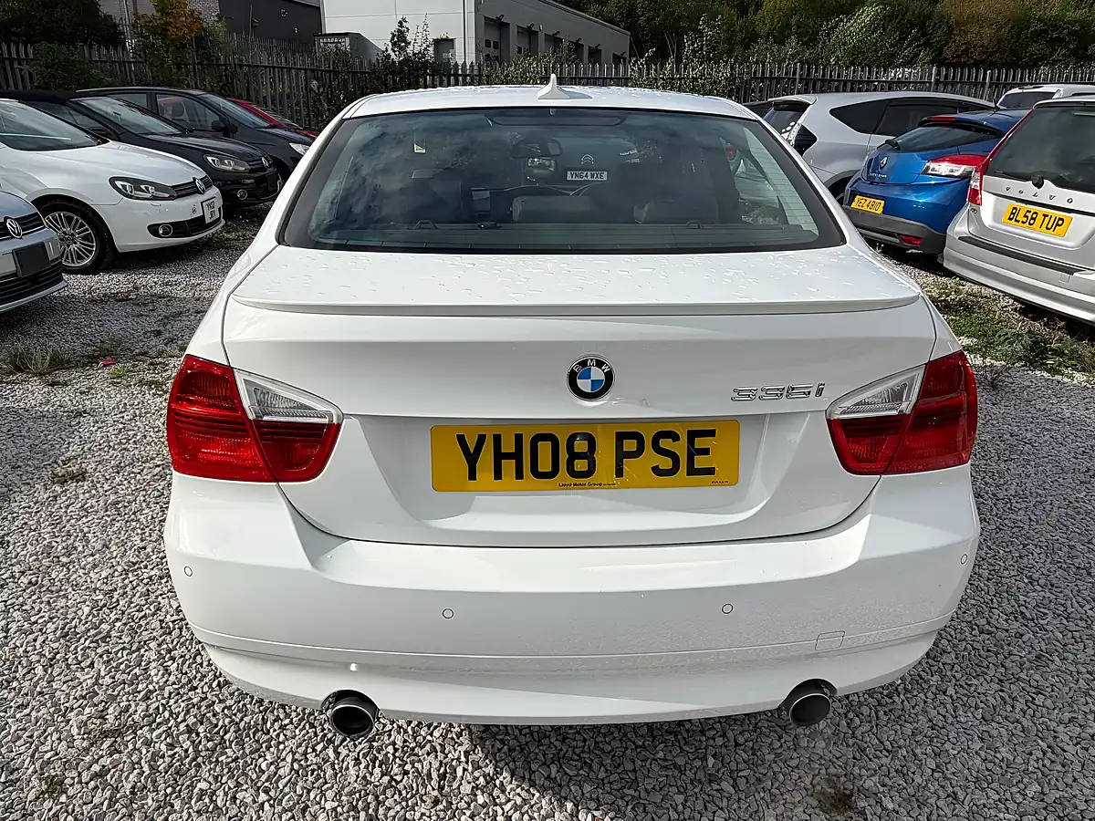 Used 2008 BMW 3 Series Se White - Interior and Exterior details 7