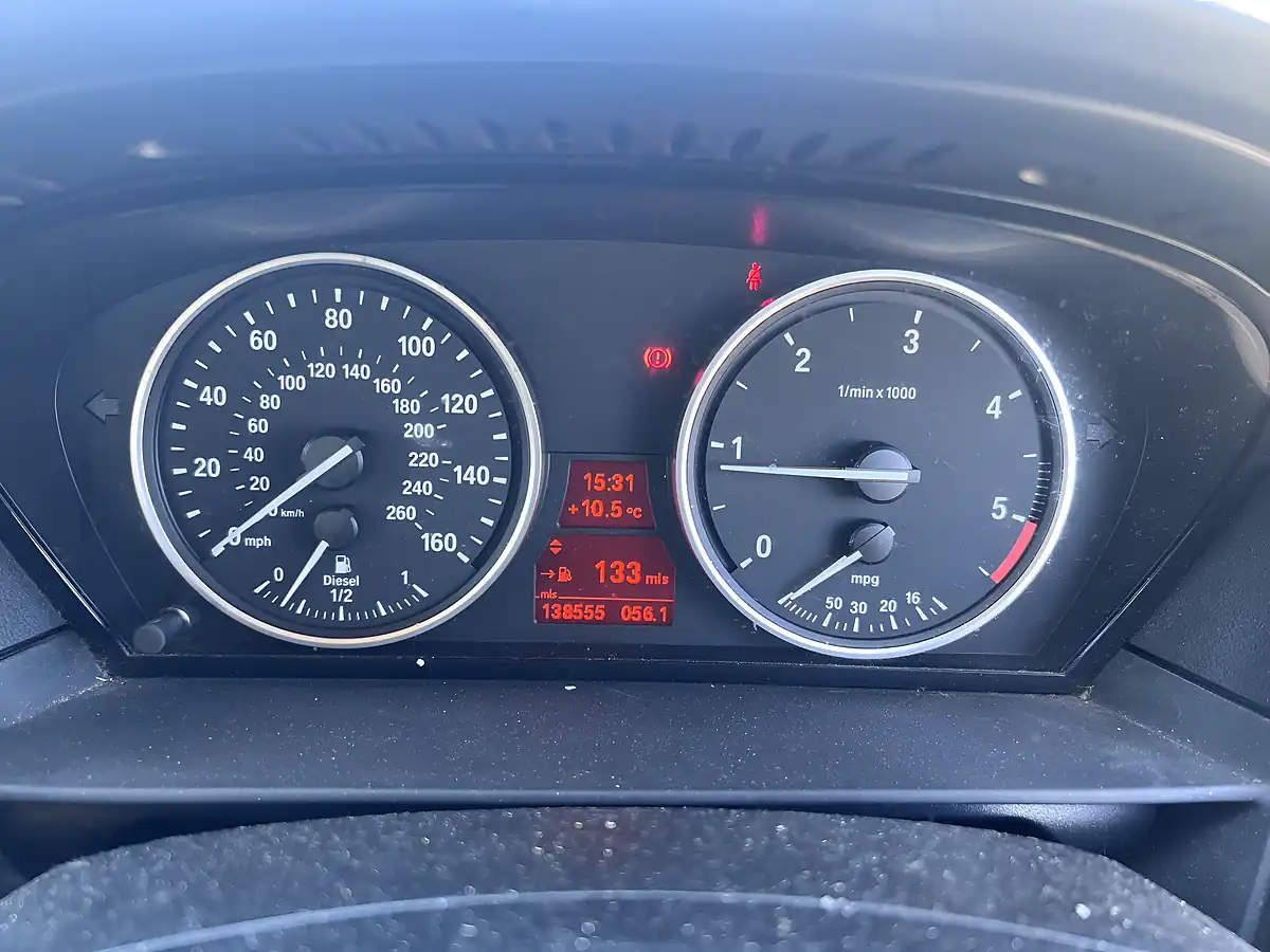 Used 2008 BMW 5 Series Se Blue - Interior and Exterior details 17