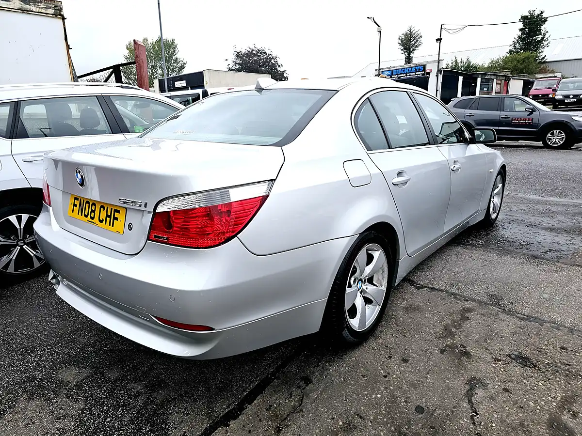 Used 2008 BMW 525i Luxury Silver - Interior and Exterior details 3