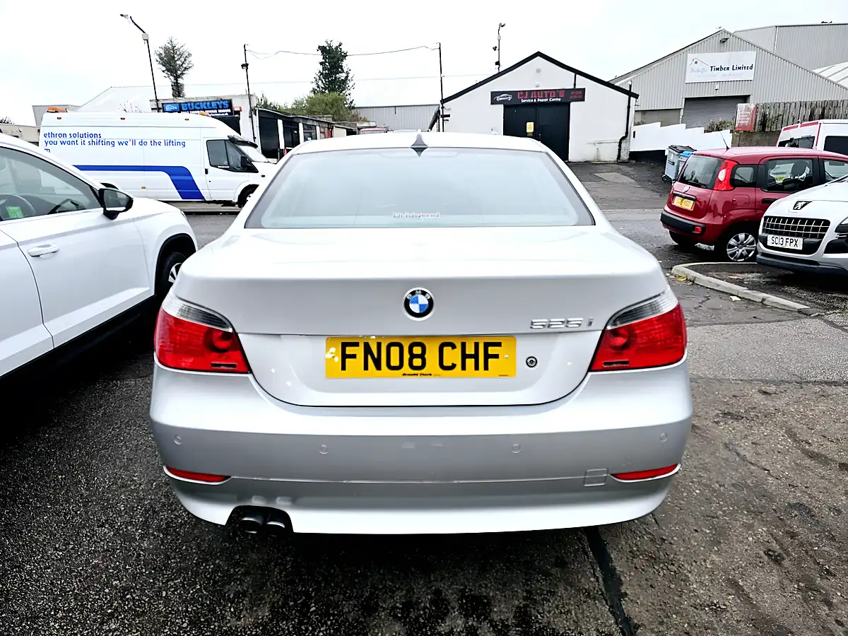 Used 2008 BMW 525i Luxury Silver - Interior and Exterior details 4