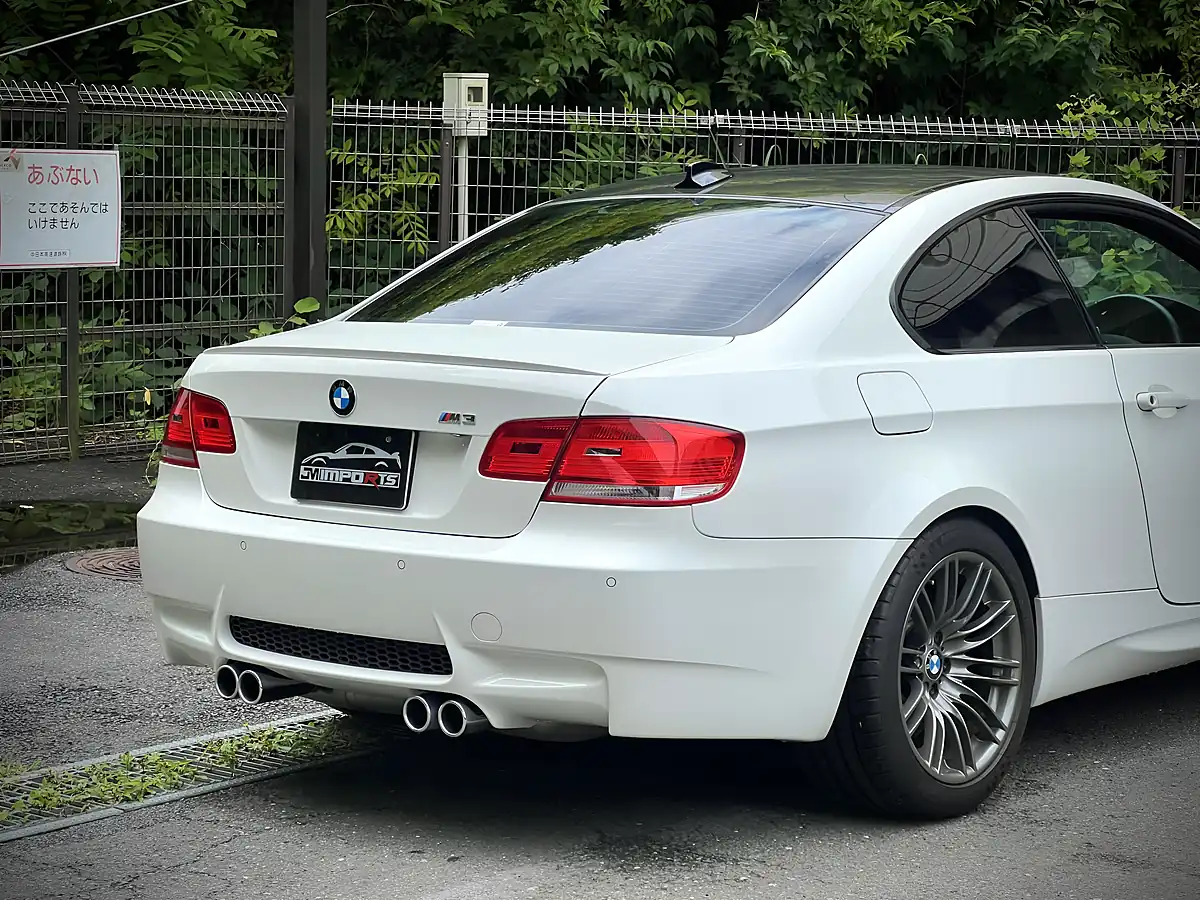 Used 2008 BMW M3 Coupe Alpine White - Interior and Exterior details 10