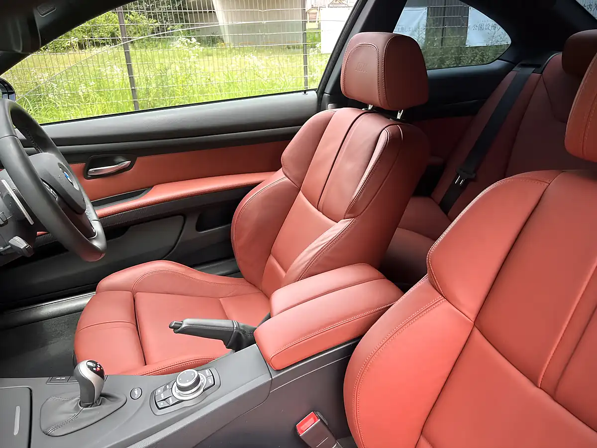 Used 2008 BMW M3 Coupe Alpine White - Interior and Exterior details 15