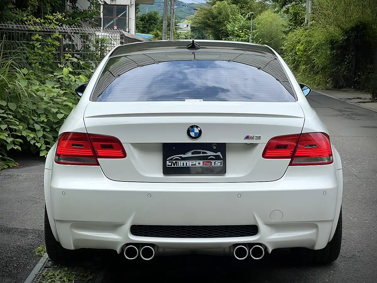 Used 2008 BMW M3 Coupe Alpine White - Interior and Exterior details 9