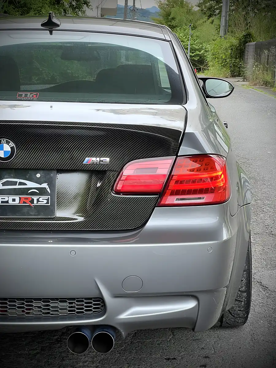 Used 2008 BMW M3 E92 Space Grey Metallic - Interior and Exterior details 19