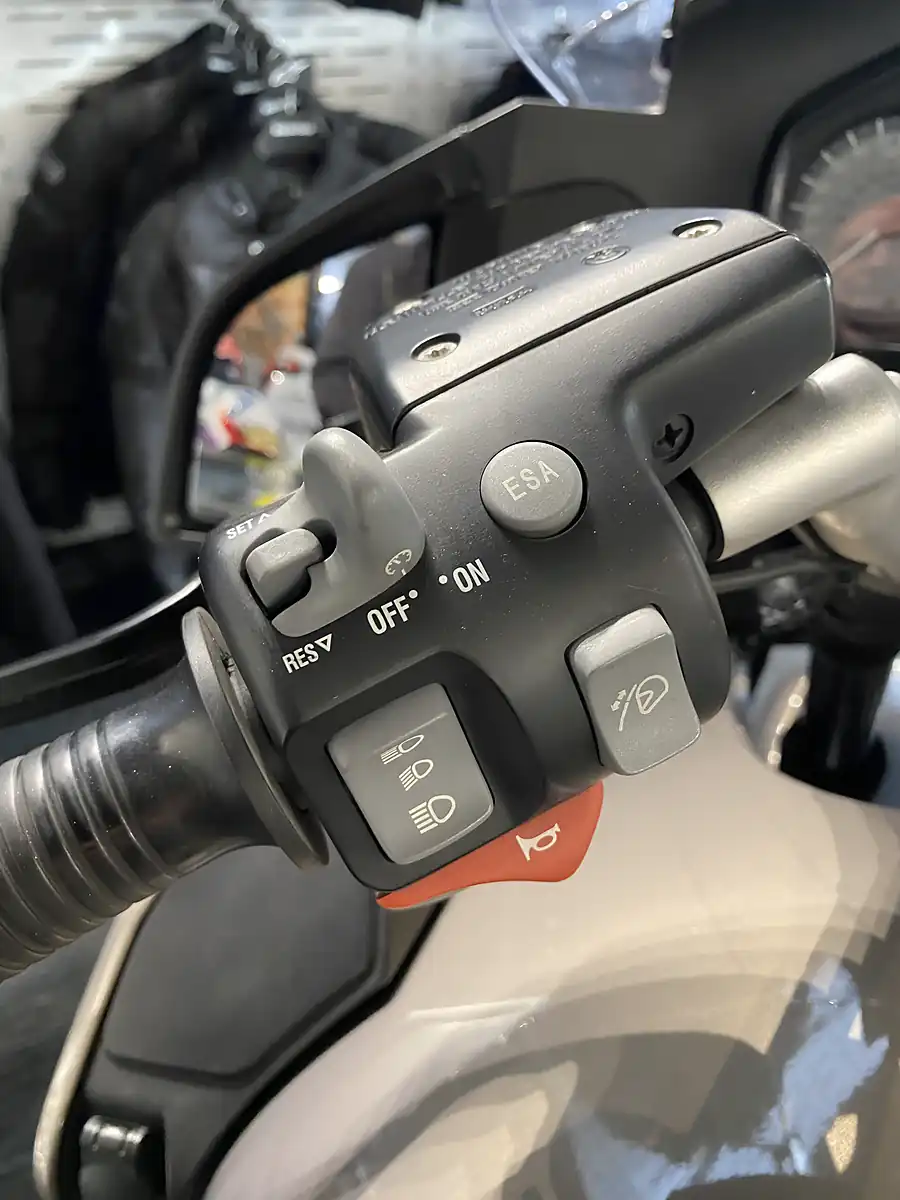 Used 2008 BMW R1200 Rt - Interior and Exterior details 7