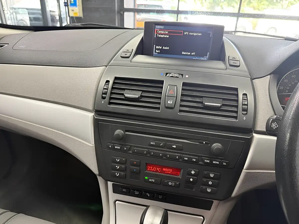 Used 2008 BMW X3 Se Silver - Interior and Exterior details 12