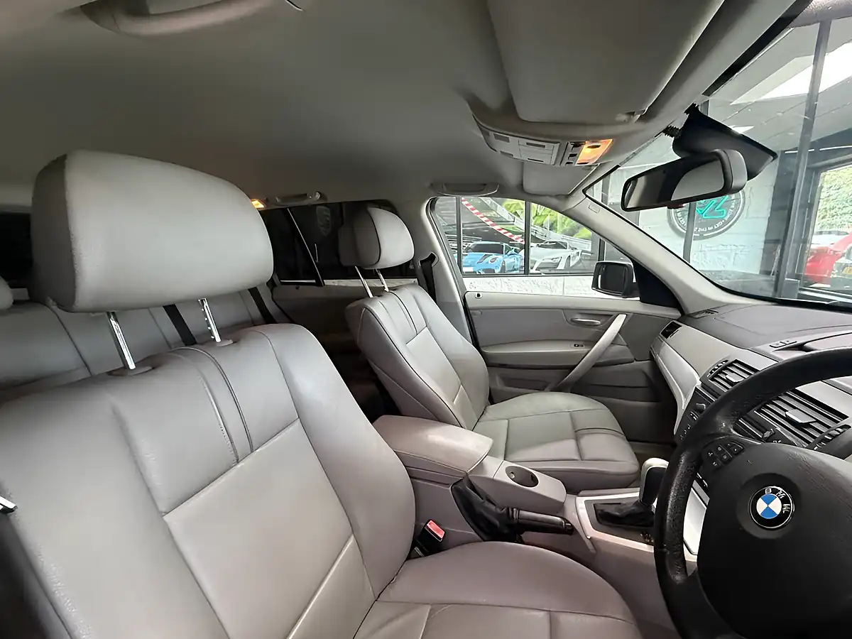 Used 2008 BMW X3 Se Silver - Interior and Exterior details 16
