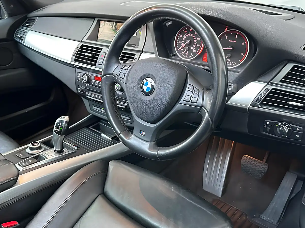 Used 2008 BMW X5 M Sport Black - Interior and Exterior details 3