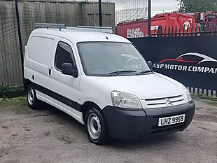 Used 2008 Citroen Berlingo 750 Panel Van White - Interior and Exterior details 11