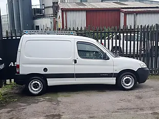 Used 2008 Citroen Berlingo 750 Panel Van White - Interior and Exterior details 5