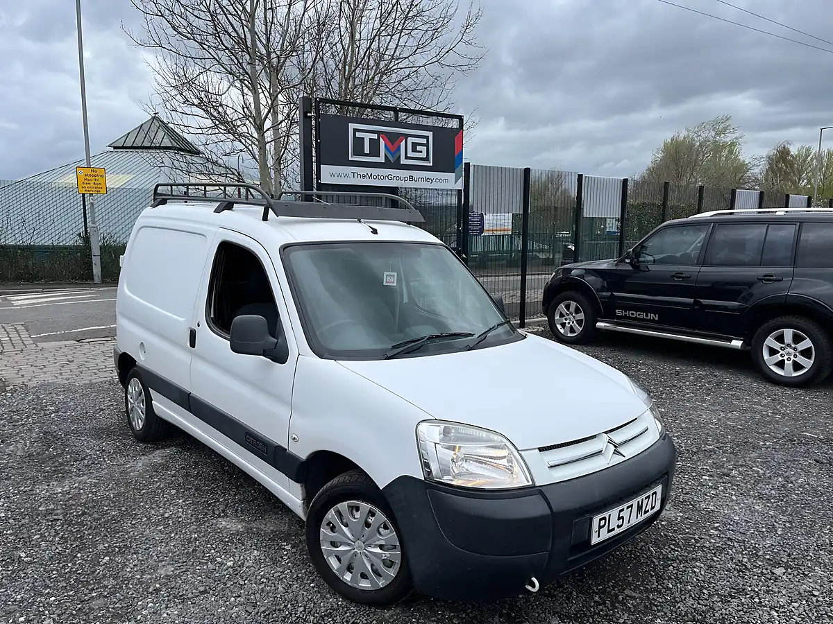 Used 2008 Citroen Berlingo Enterprise White - Front View