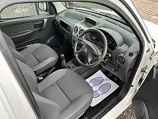 Used 2008 Citroen Berlingo Enterprise White - Interior and Exterior details 11