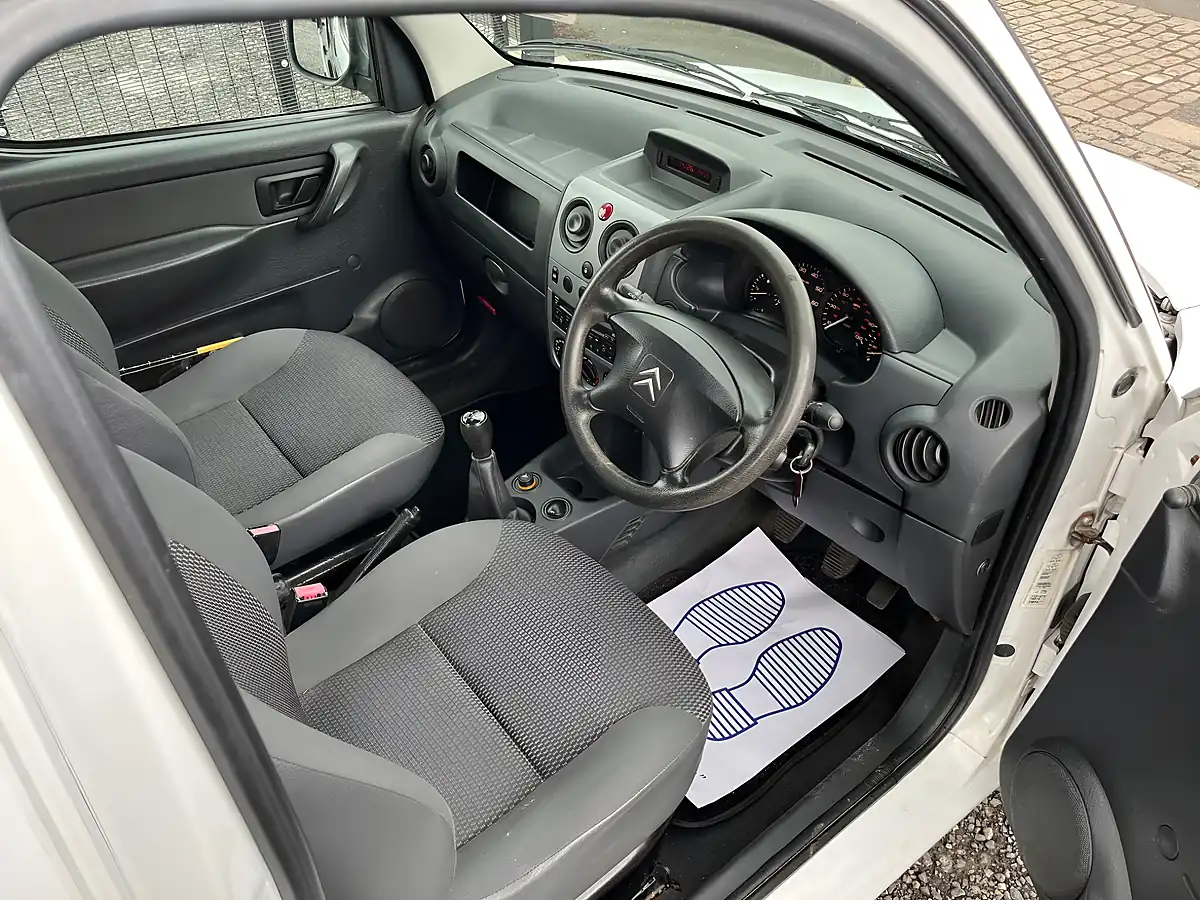 Used 2008 Citroen Berlingo Enterprise White - Interior and Exterior details 11