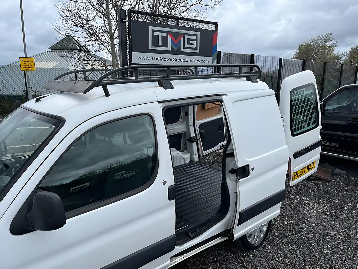 Used 2008 Citroen Berlingo Enterprise White - Interior and Exterior details 2