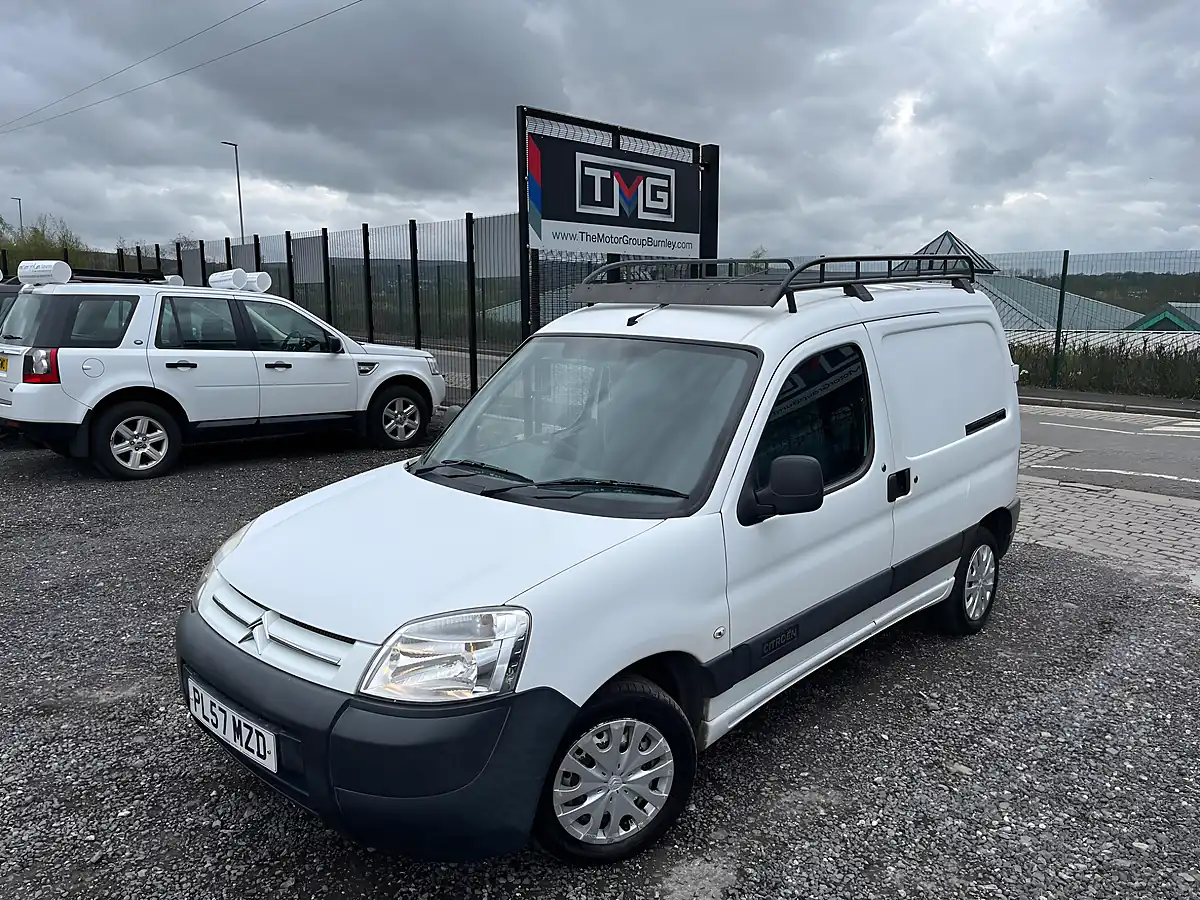 Used 2008 Citroen Berlingo Enterprise White - Interior and Exterior details 4