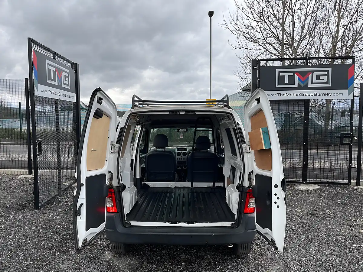 Used 2008 Citroen Berlingo Enterprise White - Interior and Exterior details 9