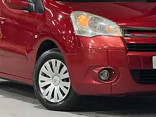 Used 2008 Citroen Berlingo Vtr Multispace Red - Interior and Exterior details 18