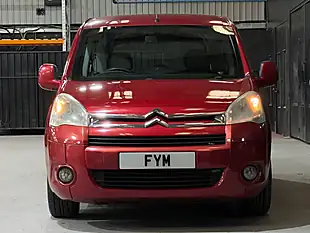 Used 2008 Citroen Berlingo Vtr Multispace Red - Interior and Exterior details 8