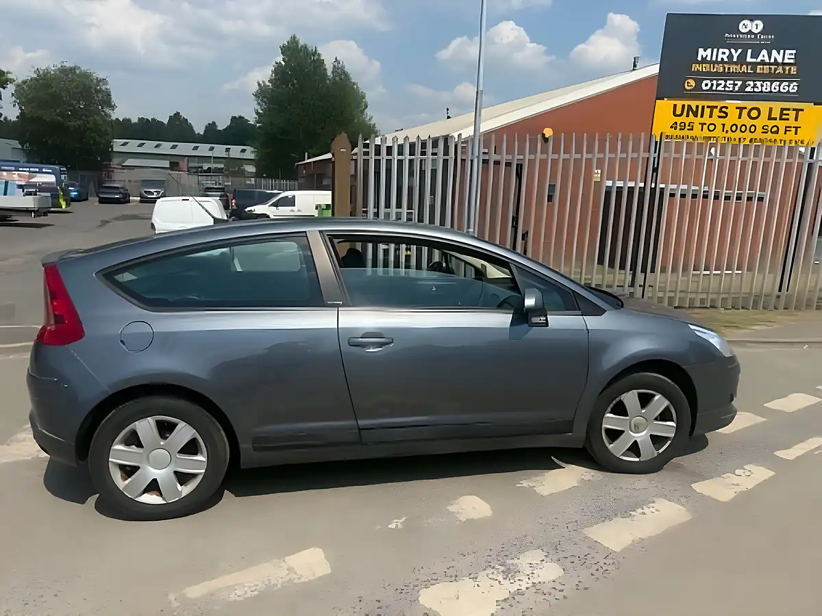 Used 2008 Citroën C4 Vtr Grey - Interior and Exterior details 11