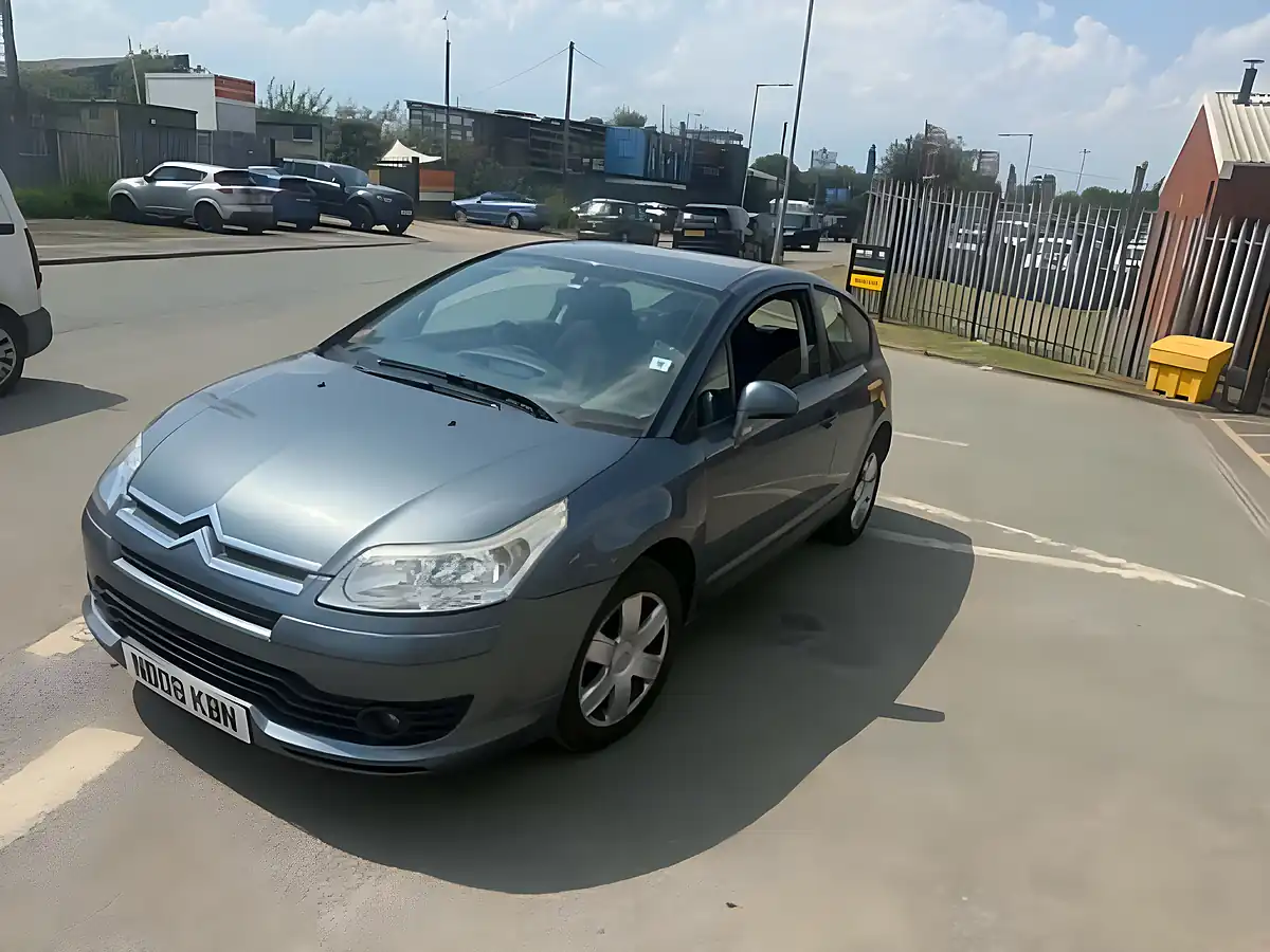 Used 2008 Citroën C4 Vtr Grey - Interior and Exterior details 2