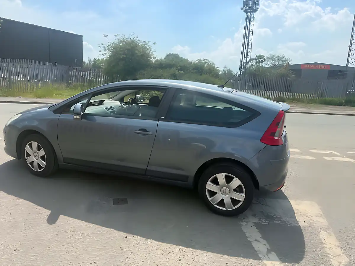 Used 2008 Citroën C4 Vtr Grey - Interior and Exterior details 3