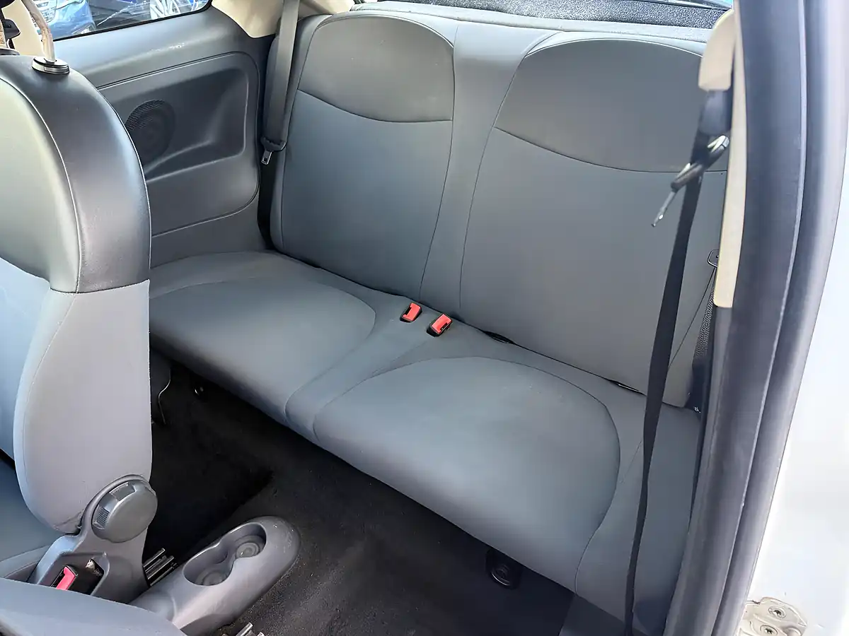 Used 2008 Fiat 500 Pop White - Interior and Exterior details 15