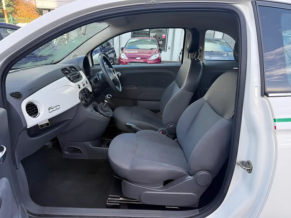 Used 2008 Fiat 500 Pop White - Interior and Exterior details 18