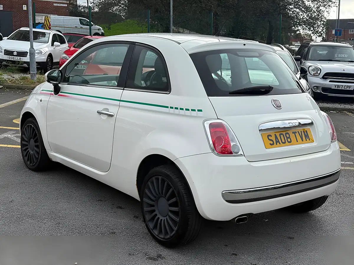 Used 2008 Fiat 500 Pop White - Interior and Exterior details 4