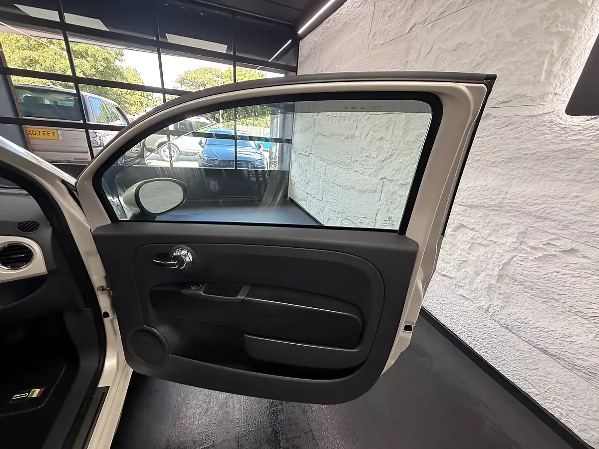 Used 2008 Fiat 500 Sport White - Interior and Exterior details 19