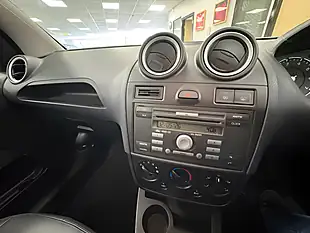 Used 2008 Ford Fiesta Ghia Silver - Interior and Exterior details 19