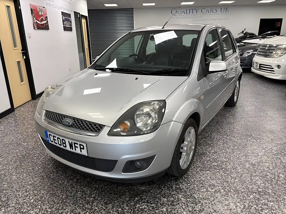 Used 2008 Ford Fiesta Ghia Silver - Interior and Exterior details 6