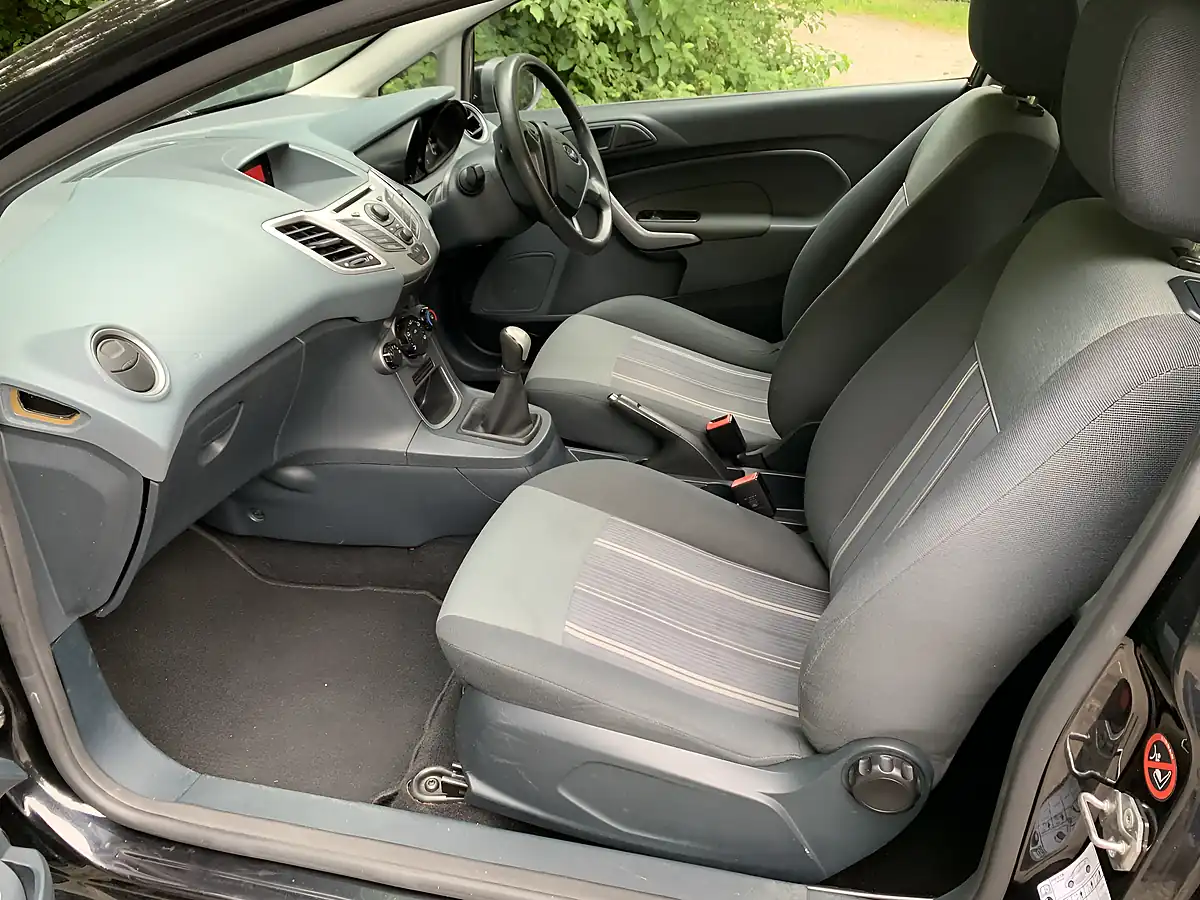 Used 2008 Ford Fiesta Style Black - Interior and Exterior details 11