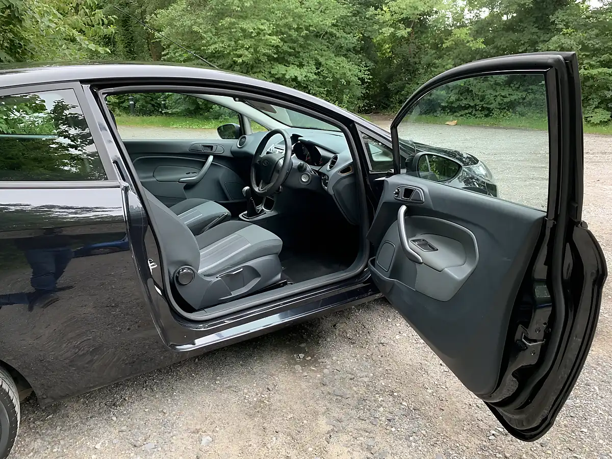 Used 2008 Ford Fiesta Style Black - Interior and Exterior details 13