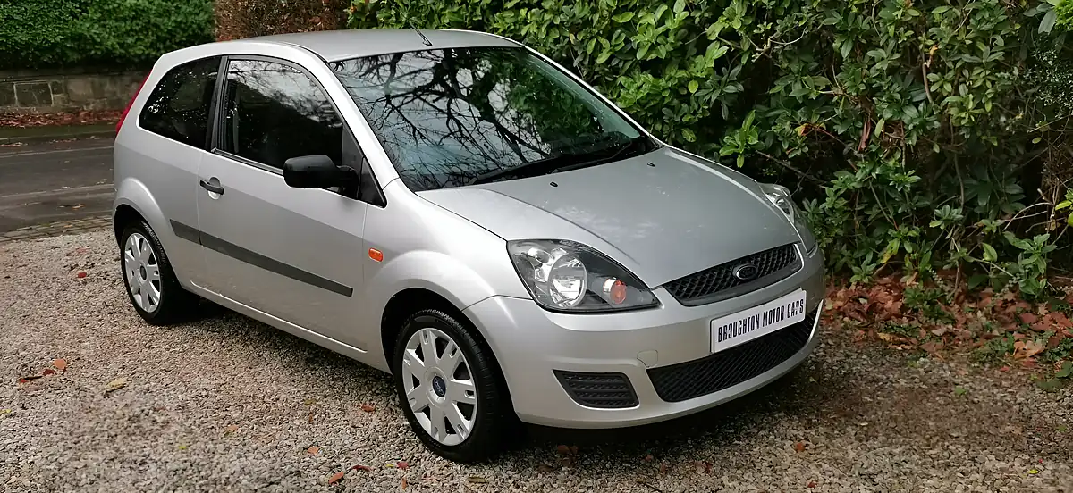 Used 2008 Ford Fiesta Style Climate Silver - Interior and Exterior details 2