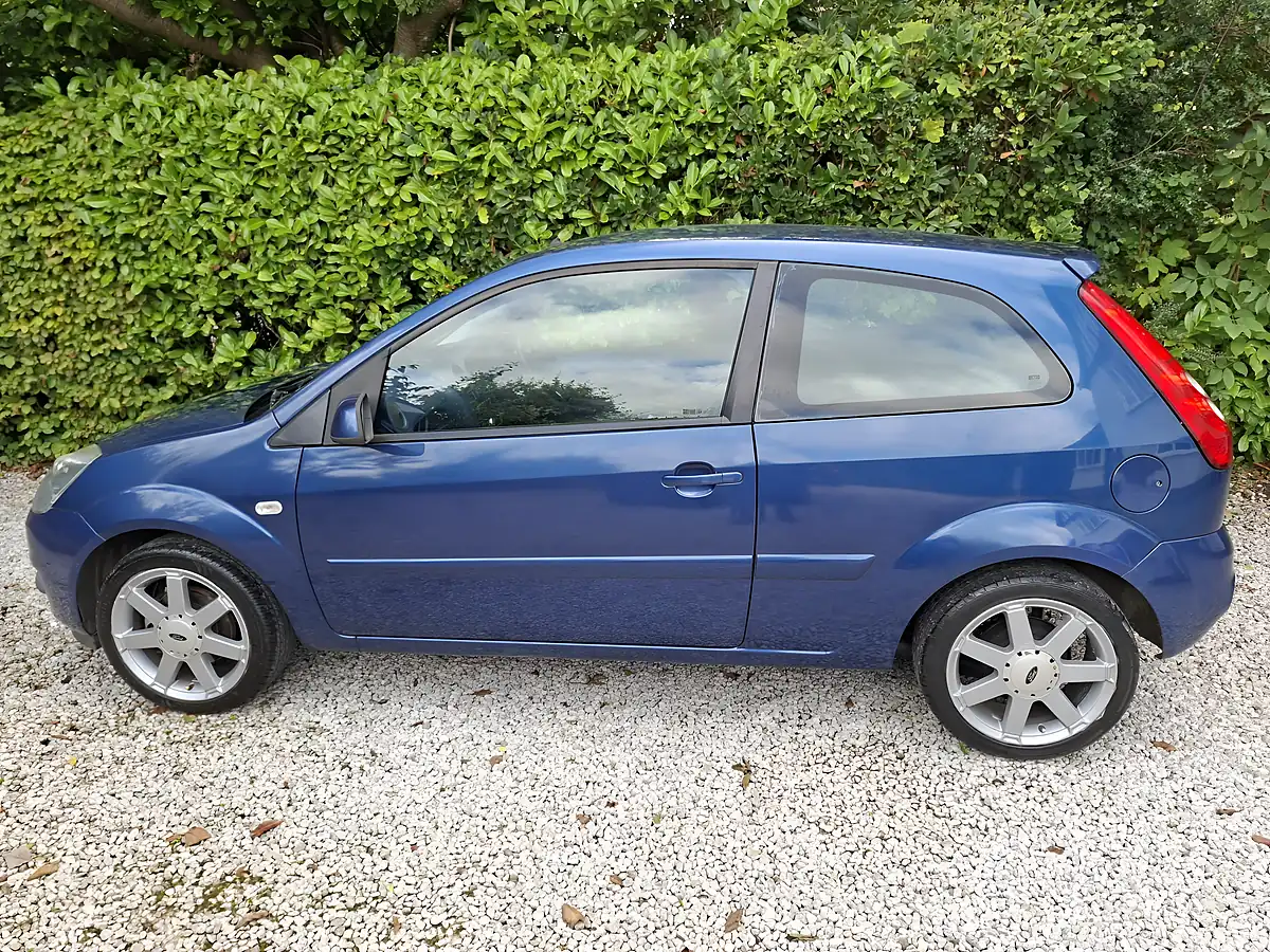 Used 2008 Ford Fiesta Zetec Blue Edition Blue - Interior and Exterior details 2
