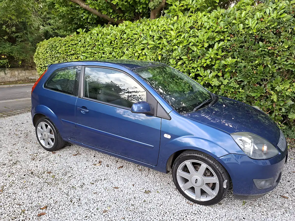 Used 2008 Ford Fiesta Zetec Blue Edition Blue - Interior and Exterior details 6