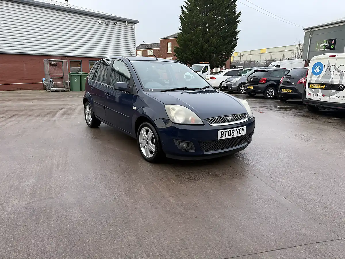 Used 2008 Ford Fiesta Zetec Blue - Front View