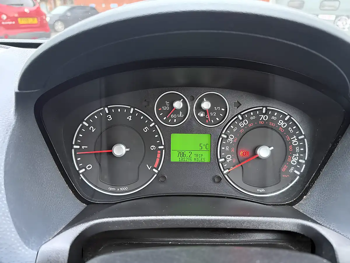 Used 2008 Ford Fiesta Zetec Blue - Interior and Exterior details 9