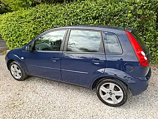 Used 2008 Ford Fiesta Zetec Climate Blue - Interior and Exterior details 6
