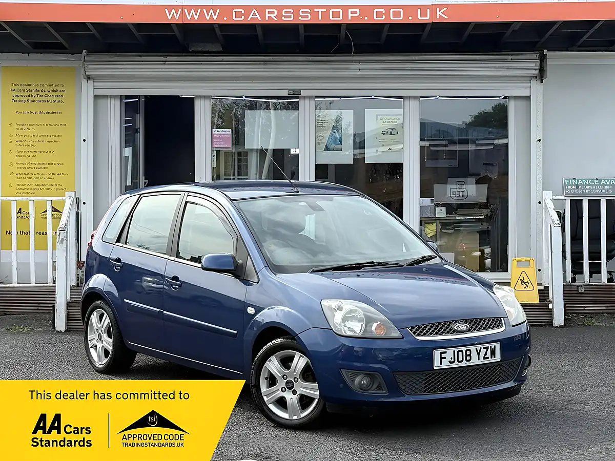Used 2008 Ford Fiesta Zetec Climate Blue - Front View