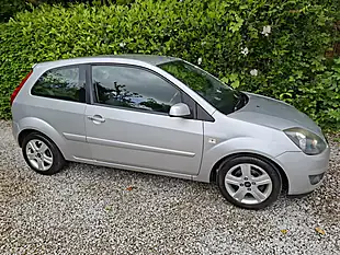 Used 2008 Ford Fiesta Zetec Climate Silver - Interior and Exterior details 2
