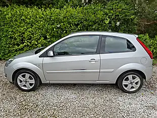 Used 2008 Ford Fiesta Zetec Climate Silver - Interior and Exterior details 4