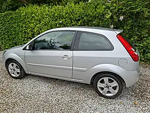 Used 2008 Ford Fiesta Zetec Climate Silver - Interior and Exterior details 5