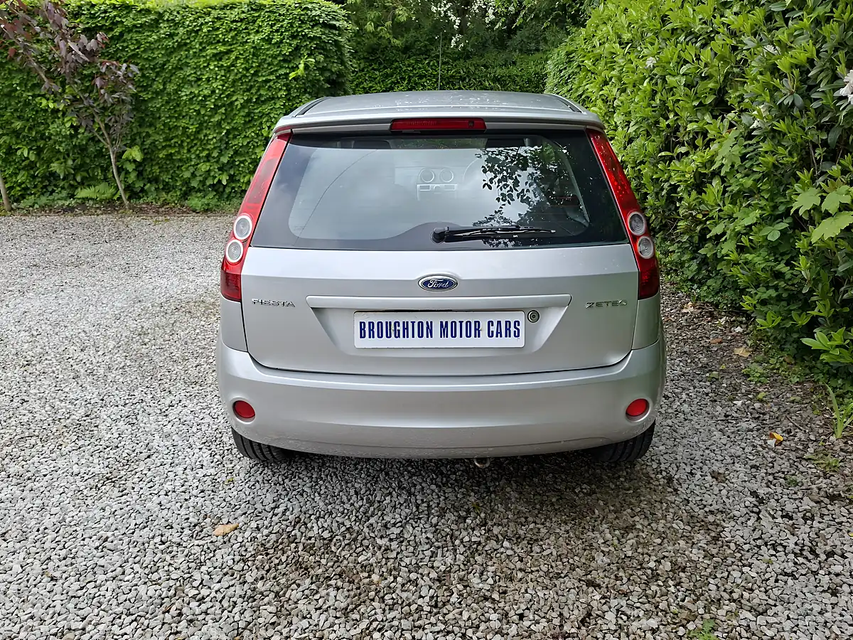 Used 2008 Ford Fiesta Zetec Climate Silver - Interior and Exterior details 8