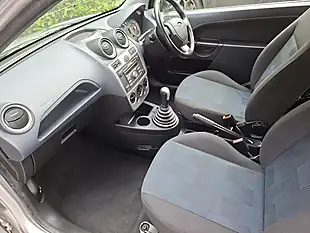 Used 2008 Ford Fiesta Zetec Climate Silver - Interior and Exterior details 9
